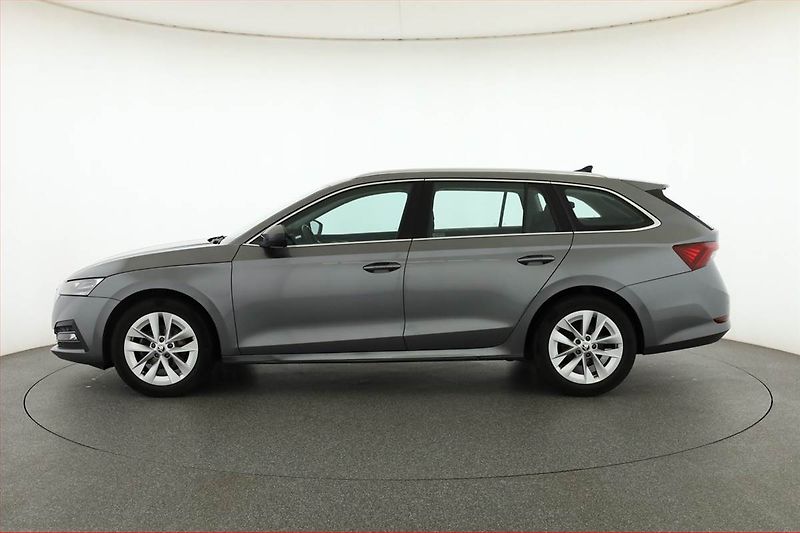 Škoda Octavia (2022) 2.0 TDI, ČR,1.maj, Serv.kniha - fotka 3 z 16