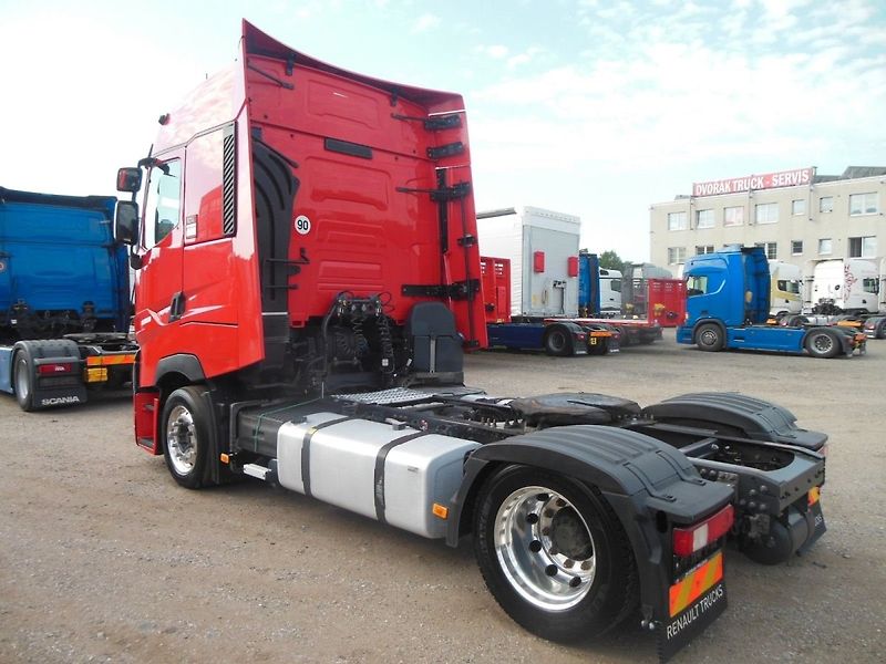 Renault Trucks T T520 HIGH, COMFORT, LOWDECK, T - fotka 4 z 19
