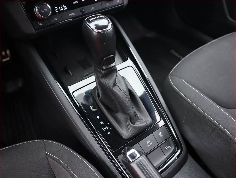 Škoda Kamiq (2020) Style Plus 1.0 TSI, Automat - fotka 13 z 22