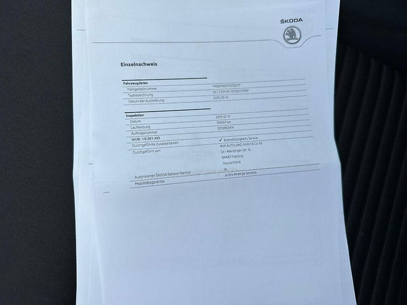 Škoda Octavia (2015) RS 2,0TDI 135Kw - fotka 27 z 32