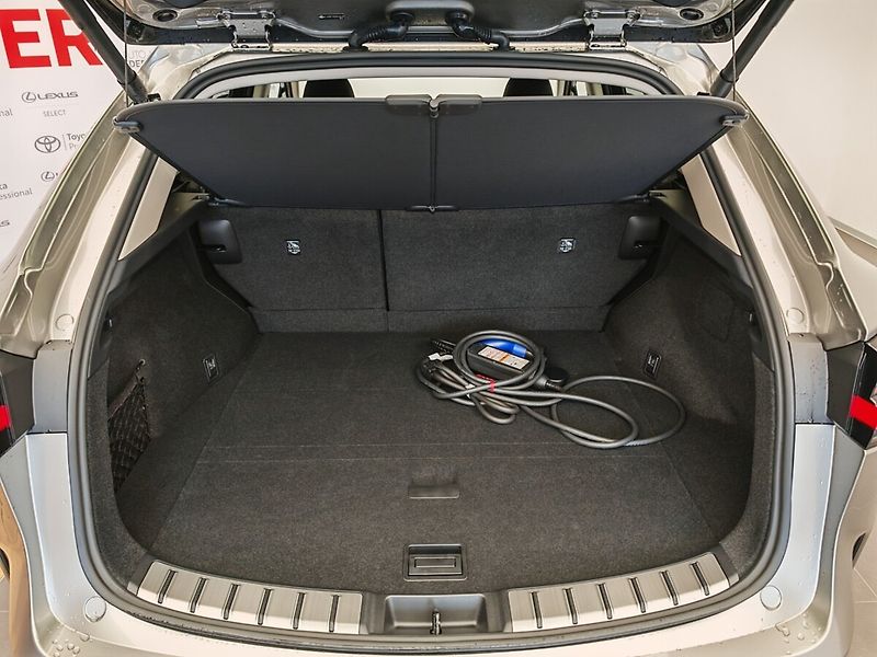 Lexus NX 450h plus 450h+ Executive Top - fotka 10 z 39