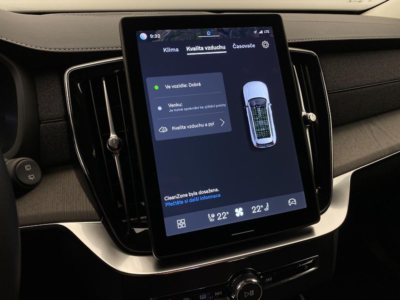 Volvo XC90 T8 AWD RECHARGE DARK REZERVACE - fotka 44 z 67