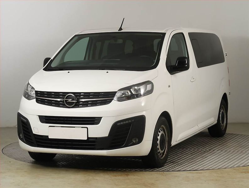 Opel Vivaro (2022) 2.0 CDTI, Bus, 8Míst, ČR, DPH - fotka 2 z 20