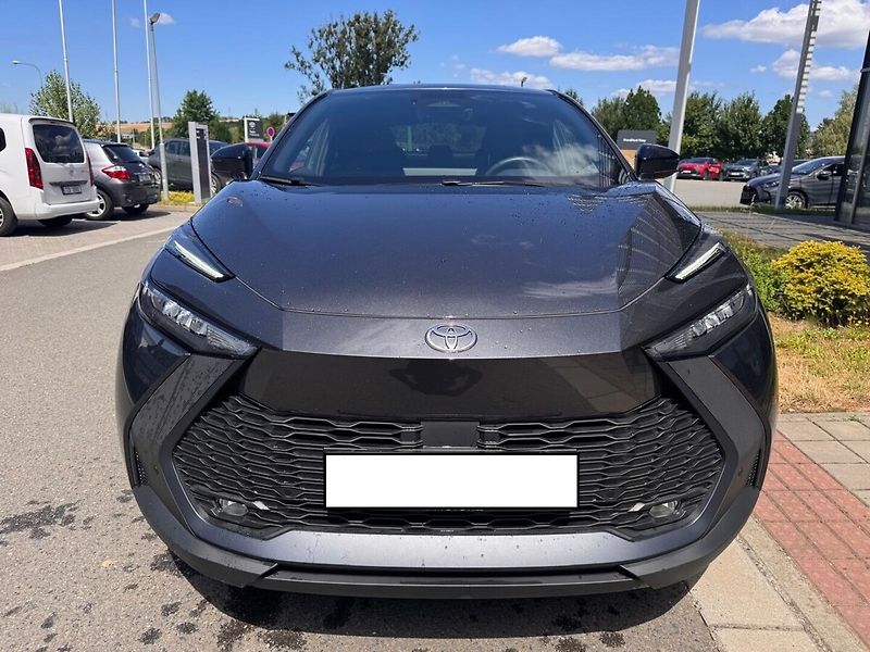 Toyota C-HR 1.8 Style - fotka 8 z 13