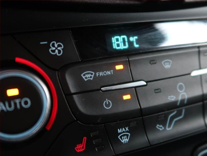 Ford Kuga (2019) ST-Line 2.0 TDCi, 4X4 - fotka 17 z 22