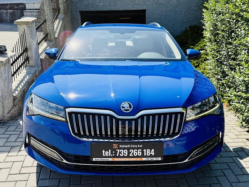 Škoda Superb (2022) 1,5TSi 110kW STYLE DSG Koup.ČR - fotka 2 z 20