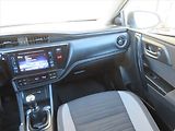 Toyota Auris (2017) 1.6 Valvematic, Serv.kniha - náhled 8