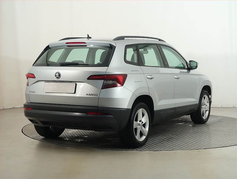 Škoda Karoq (2019) 1.6 TDI, Serv.kniha, Tempomat - fotka 5 z 14