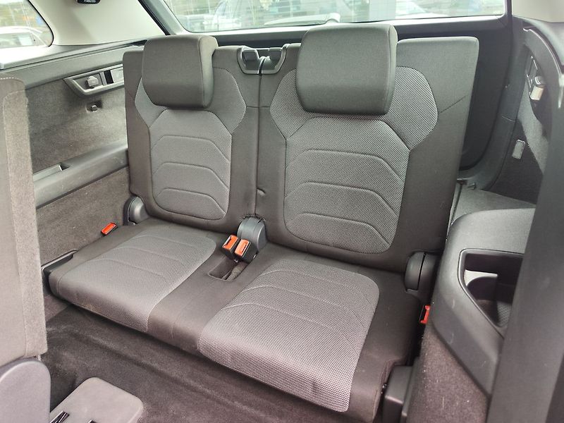 Škoda Kodiaq 2.0 TDi/110kW Ambition Plus DS - fotka 13 z 33
