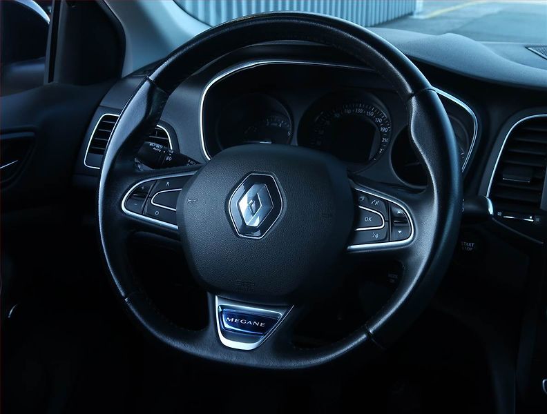 Renault Mégane (2018) Limited 1.6 SCe, Serv.kniha - fotka 20 z 20