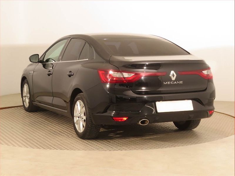 Renault Mégane (2017) 1.6 SCe, Navi, Tempomat - fotka 4 z 16