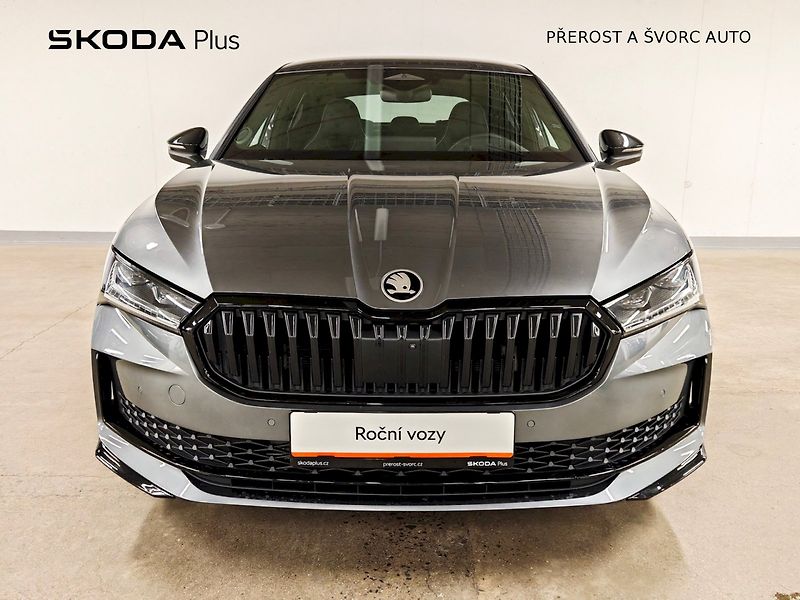 Škoda Superb (2025) 2.0 TSI 195 kW DSG 4x4 Sportli - fotka 4 z 34