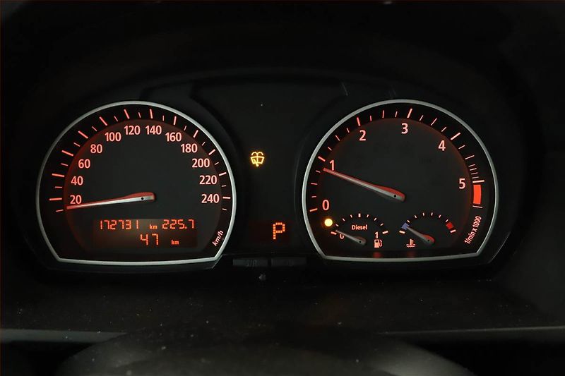 BMW X3 (2009) xDrive20d, 4X4, Automat - fotka 9 z 14