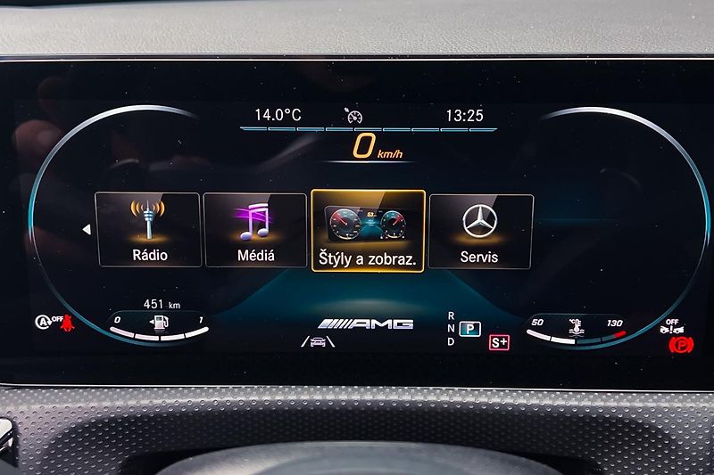 Mercedes-Benz CLA (2022) AMG CLA 45 s 4Matic+ - fotka 60 z 121