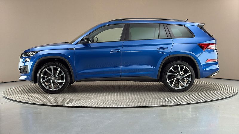 Škoda Kodiaq 2.0 TDI DSG 4x4 Sportline - fotka 4 z 32
