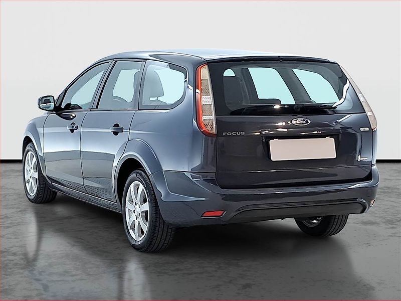 Ford Focus (2008) 2.0 TDCi, servisované - fotka 4 z 14