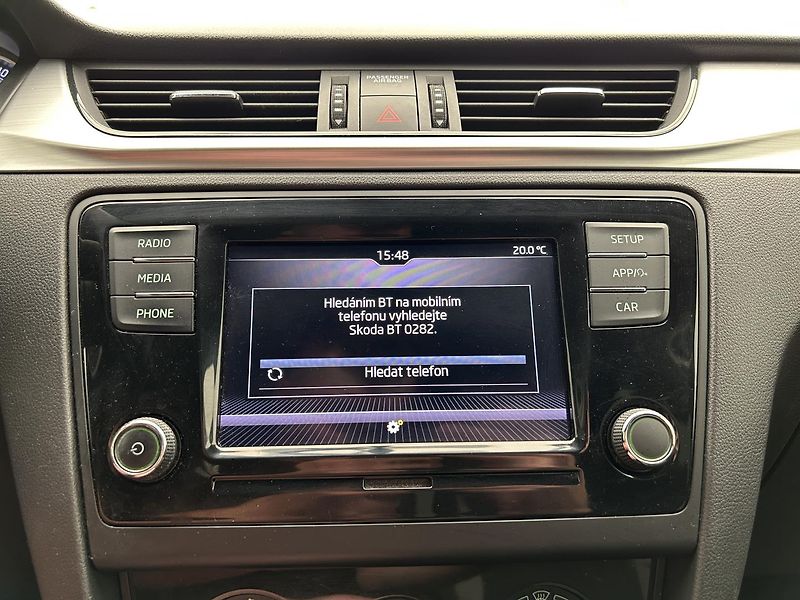 Škoda Rapid 1.0 TSI  Ambition   Plus - fotka 10 z 25