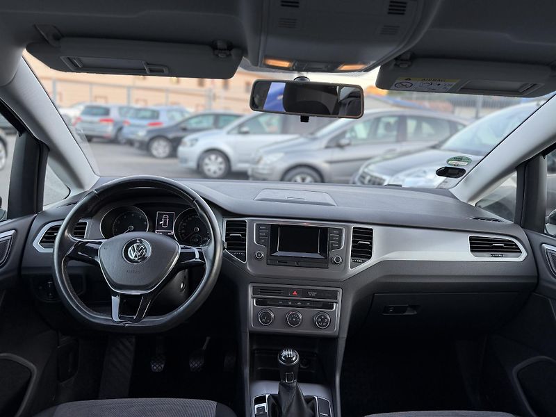 Volkswagen Golf Sportsvan 1.2 Tsi, 77kw, TAŽNÉ - fotka 5 z 17