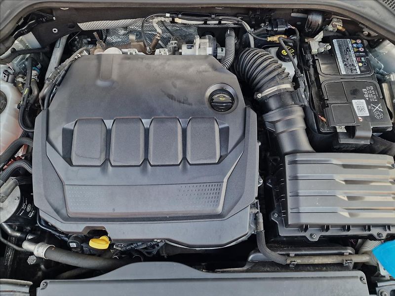Škoda Octavia 2.0TDI DSG Ambition,ČR,1.Maj. - fotka 43 z 50