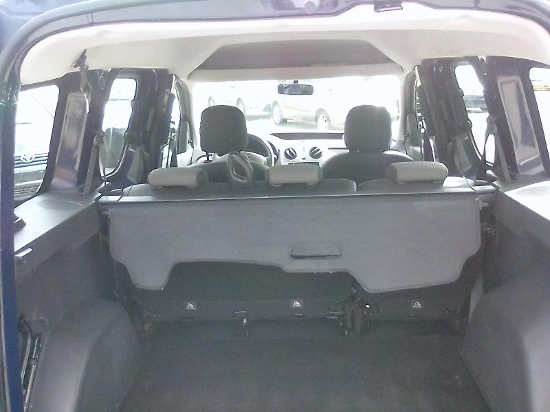 Dacia Dokker (2013) 1.6 MPi Ambiente, 1.majitel - fotka 28 z 31