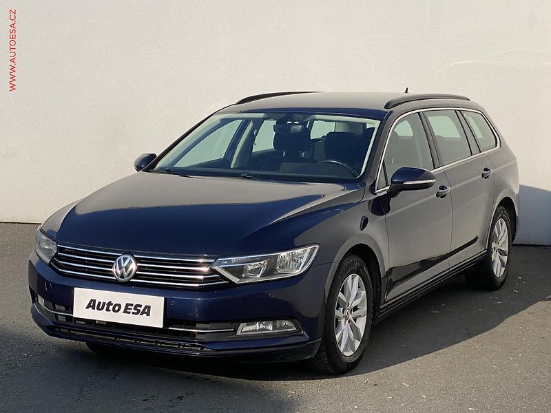 Volkswagen Passat (2016) 1.6 TDi, Comfortline, navi - fotka 3 z 17