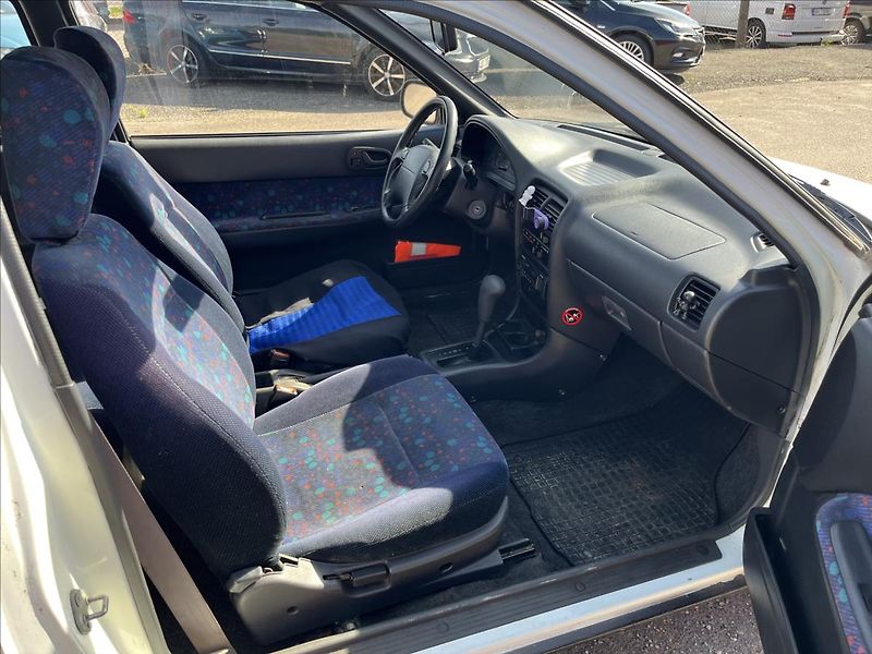 Suzuki Swift 1,0 i AUTOMAT EKO ZAPLACENO - fotka 10 z 25