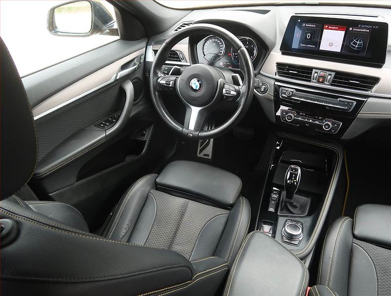 BMW X2 (2019) M Paket xDrive18d - fotka 7 z 22