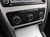 Škoda Octavia (2010) Ambiente 1.4 TSI, Navi - náhled 15