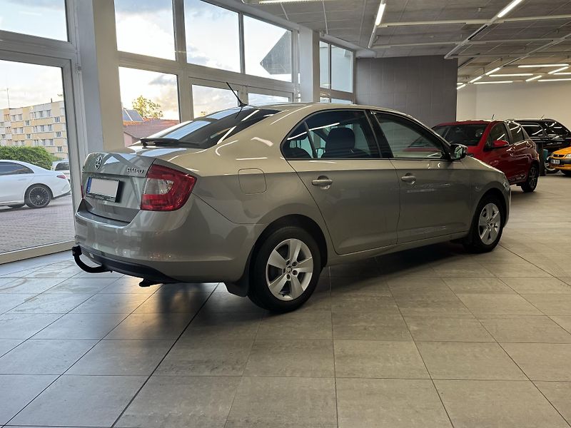 Škoda Rapid (2015) 1.2TSI Ambition ČR - fotka 2 z 18