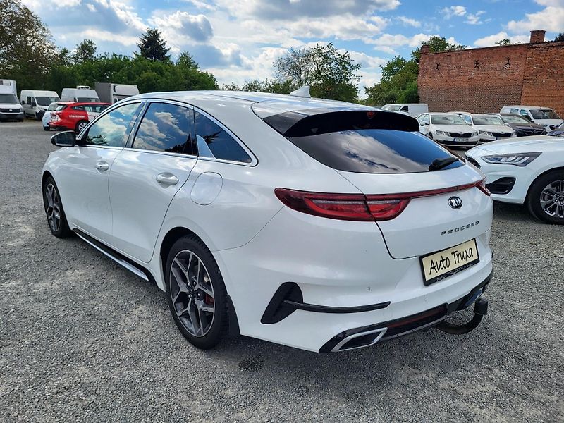 Kia ProCeed 1.4 T-GDI 103kW GT LINE *ČR - fotka 3 z 47