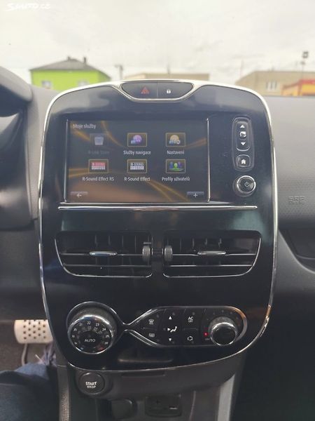 Renault Clio (2014) - fotka 33 z 45