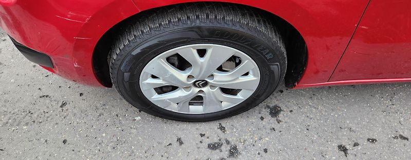 Citroën Grand C4 Picasso (2016) 1.6 HDI 7 MÍST ČR - fotka 24 z 43