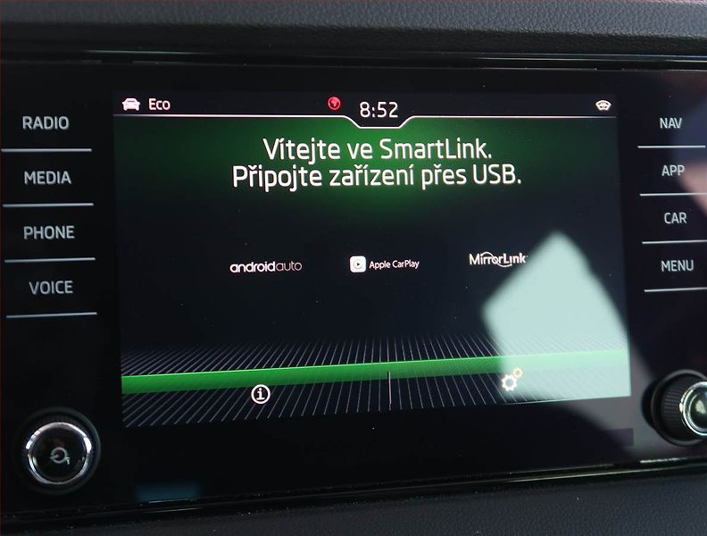 Škoda Karoq (2019) Style Plus 2.0 TDI, 4X4,Style - fotka 20 z 24