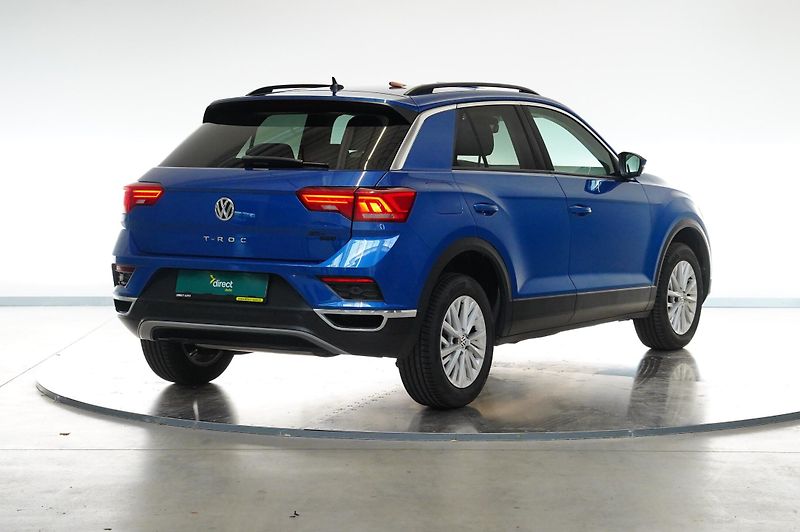 Volkswagen T-Roc - fotka 2 z 6