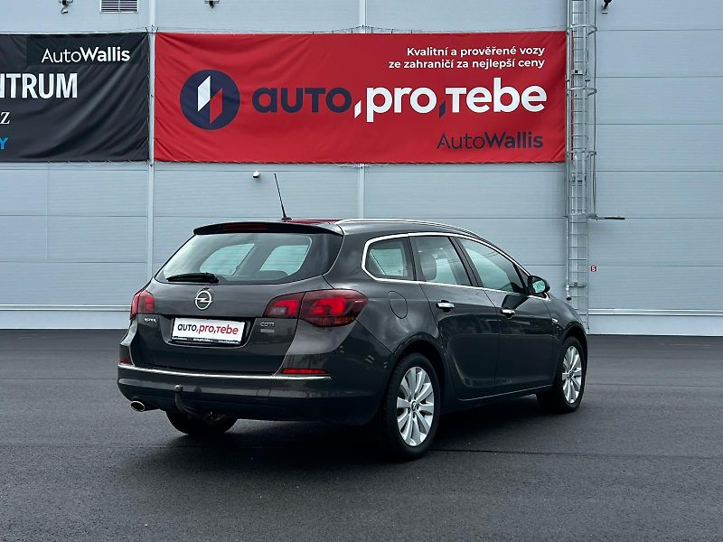Opel Astra 2.0CDTI 121kW CZ Kůže TZ - fotka 3 z 21
