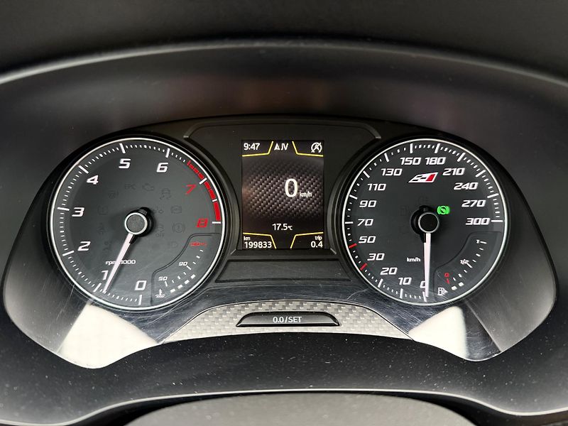 Seat Leon 2,0 ST Cupra REZERVACE - fotka 30 z 50