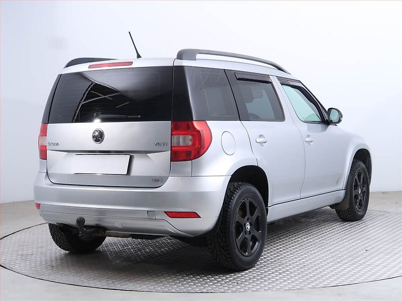 Škoda Yeti (2015) Ambition 2.0 TDI, 4X4 - fotka 5 z 16