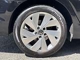 Volkswagen Golf (2022) Variant 1.5 TSI Style - náhled 25