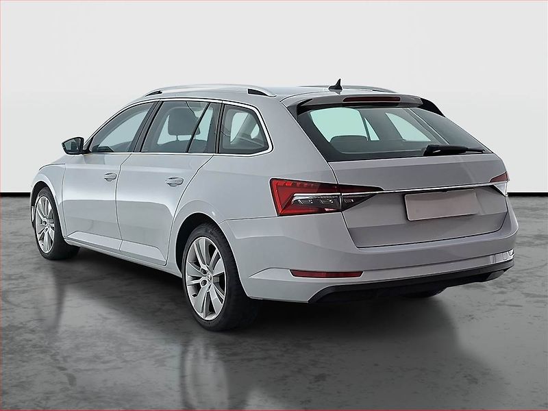 Škoda Superb (2022) Style 2.0 TDI - fotka 4 z 21