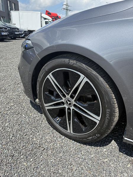 Mercedes-Benz Třídy A (2023) A 200d  - fotka 8 z 14