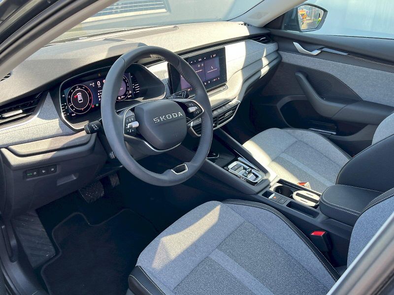 Škoda Octavia (2025) 2.0 TDI 110kW DSG Top Selectio - fotka 6 z 25
