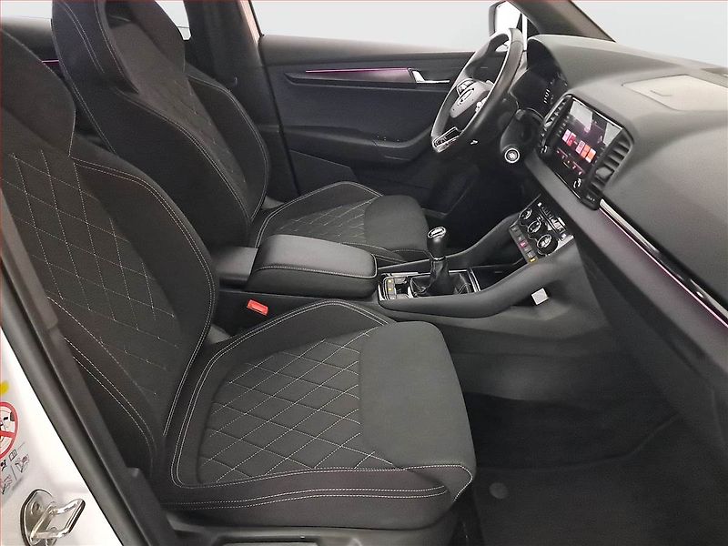 Škoda Karoq (2022) 1.5 TSI - fotka 9 z 18