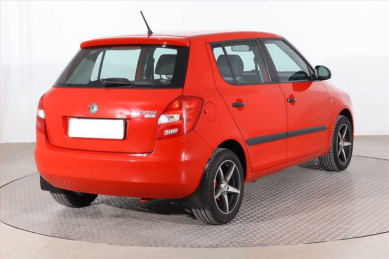 Škoda Fabia (2010) 1.2 TSI, Serv.kniha - fotka 5 z 15