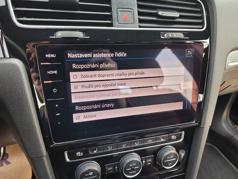 Volkswagen Golf 2.0 TDI GTD DSG Záruka 2roky - fotka 27 z 45