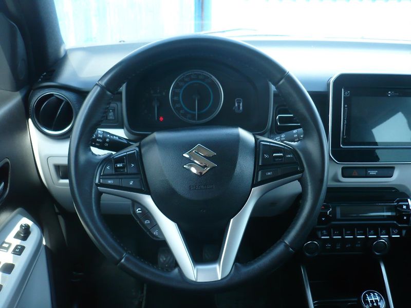 Suzuki Ignis (2018) 1.2i 66Kw 4x4 Klima - fotka 14 z 31