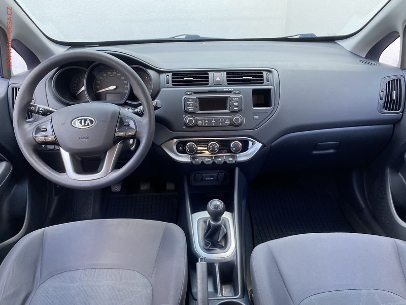 Kia Rio (2012) 1.2i, ČR, servis.kniha, AC - fotka 8 z 15