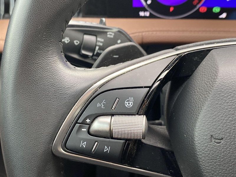 Škoda Superb (2024) Combi 2.0 TDI DSG L&K - fotka 28 z 42