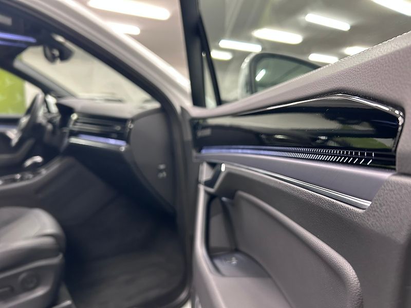 Volkswagen Touareg (2023) TDI 210kW facelift 2024 |Záruk - fotka 41 z 80