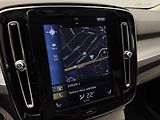 Volvo XC40 T3 MOMENTUM REZERVACE - náhled 32