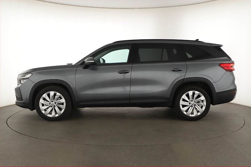 Škoda Kodiaq (2025) 1.5 TSI, Selection, FullLed - fotka 3 z 21